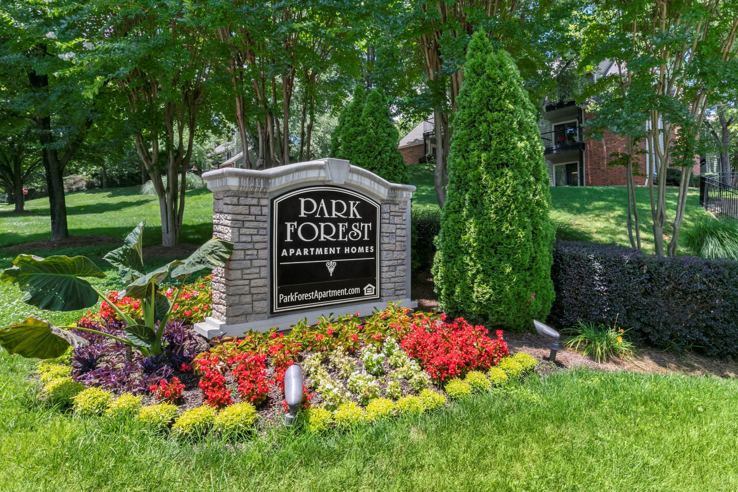Welcome Home to Park Forest Apartments in Greensboro, NC